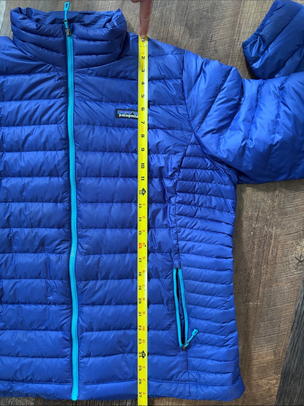 Patagonia Women’s Down Sweater Blue Puffer Jacket with Teal Trim - Picture 13 of 13
